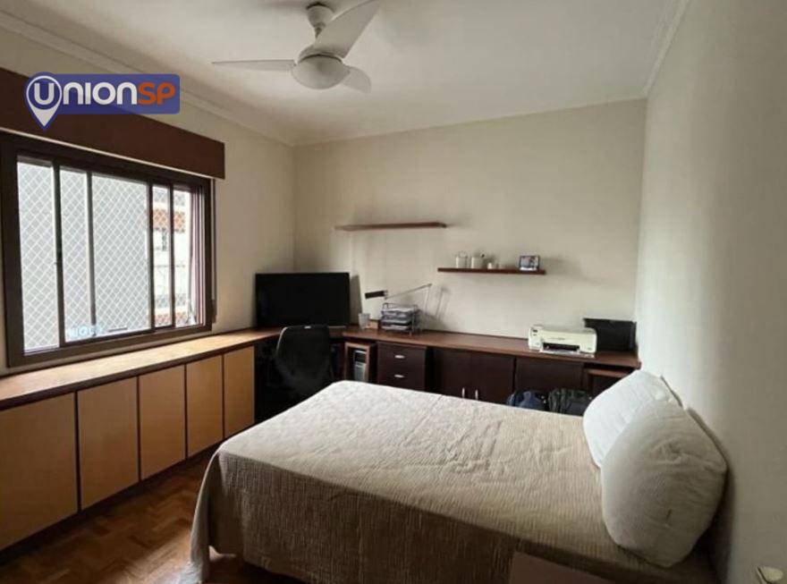 Apartamento à venda com 3 quartos, 189m² - Foto 4