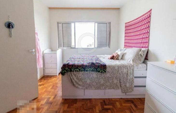 Apartamento à venda com 3 quartos, 125m² - Foto 11