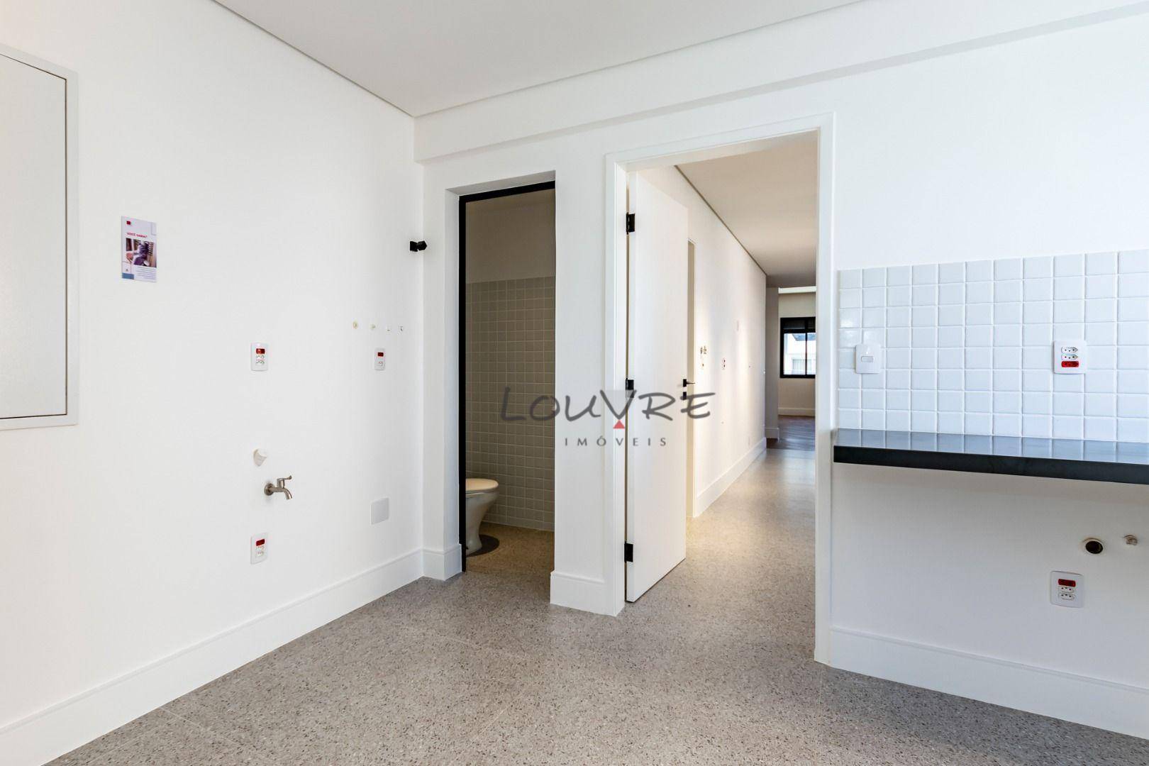 Apartamento à venda com 3 quartos, 212m² - Foto 8