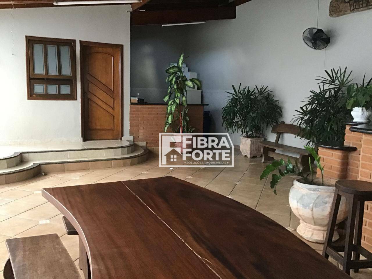 Casa à venda com 3 quartos, 249m² - Foto 18