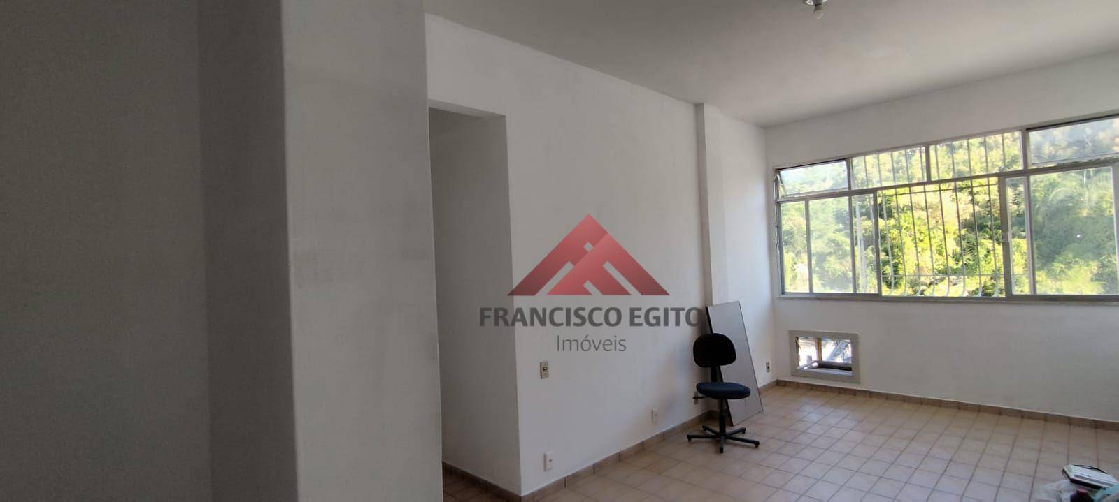 Apartamento à venda com 2 quartos, 70m² - Foto 15