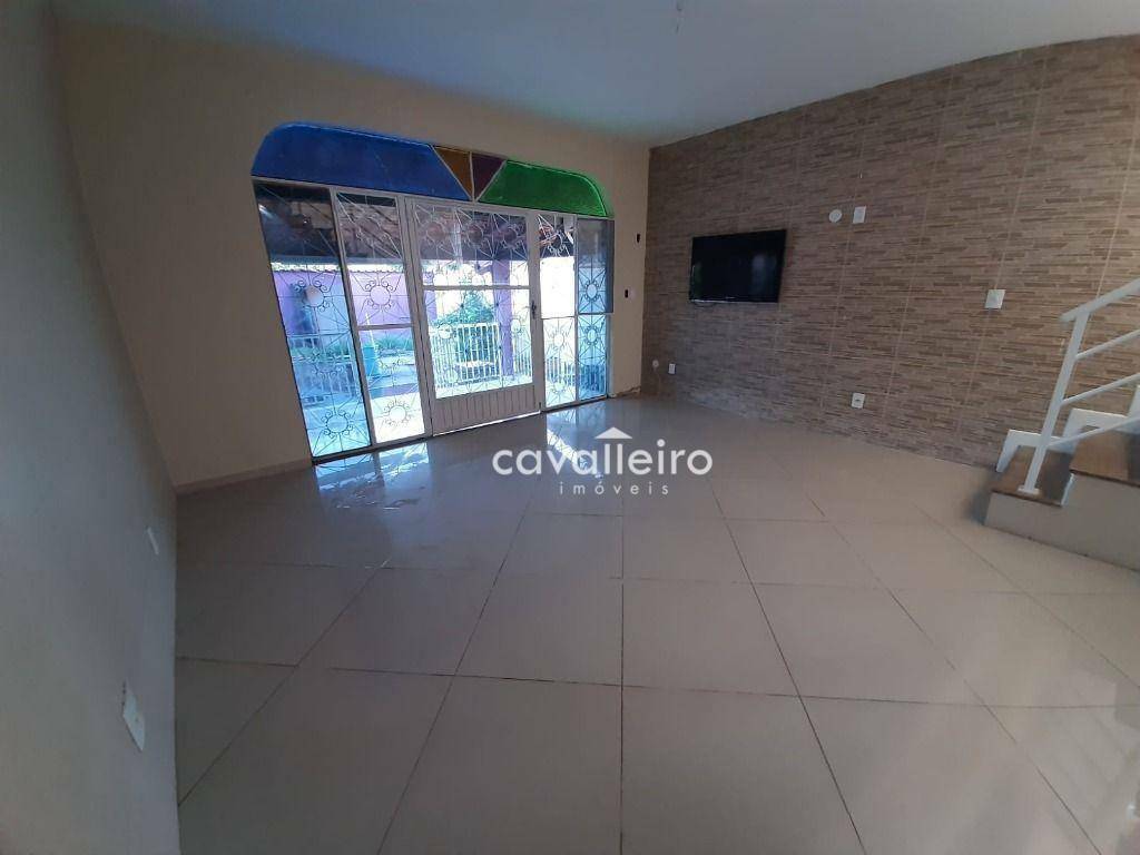 Casa à venda com 3 quartos, 240m² - Foto 5