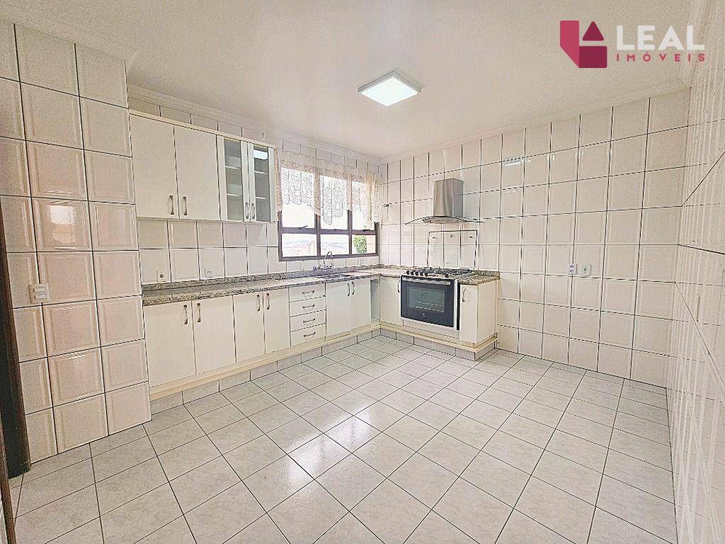 Apartamento à venda e aluguel com 4 quartos, 137m² - Foto 8