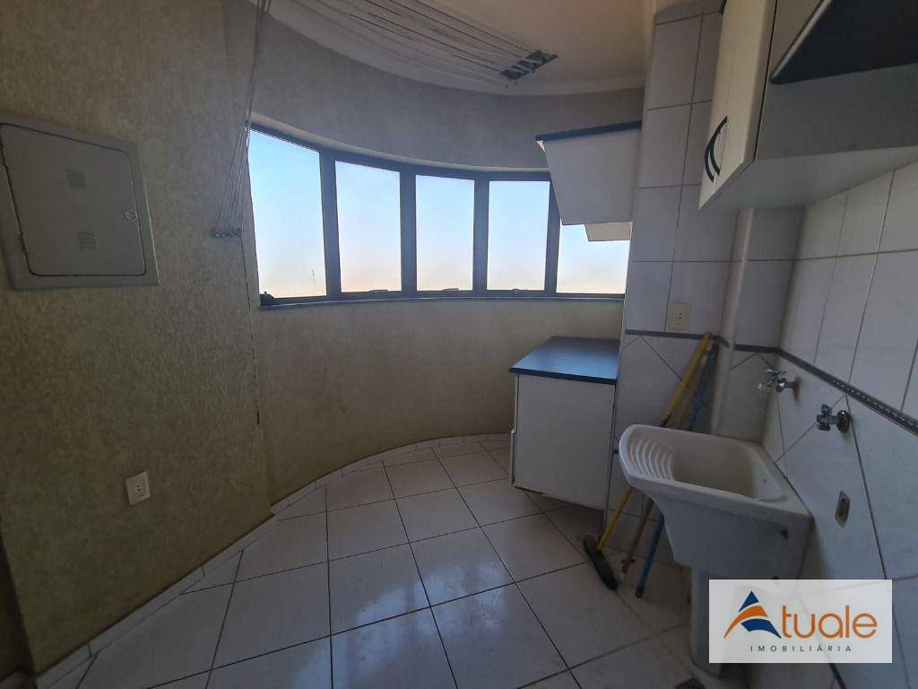 Apartamento à venda com 3 quartos, 117m² - Foto 9