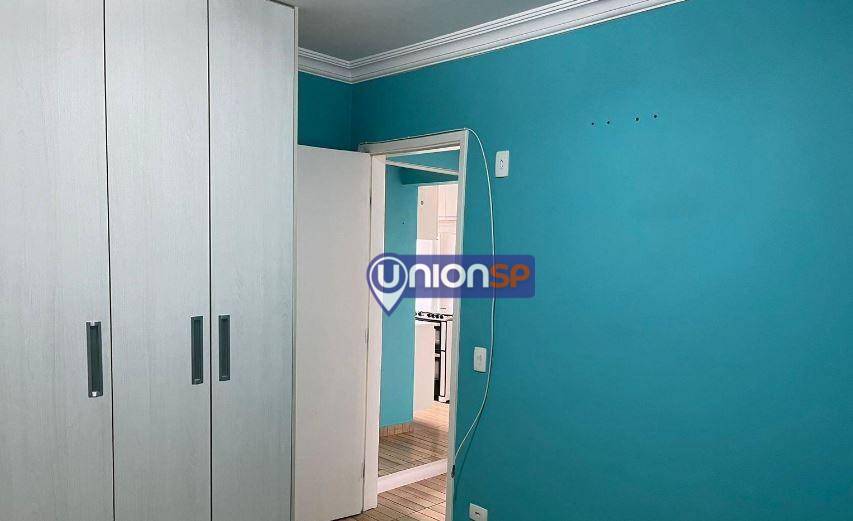 Apartamento à venda com 1 quarto, 40m² - Foto 4