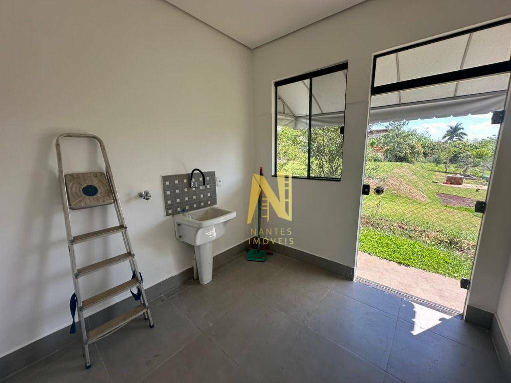 Casa de Condomínio à venda com 3 quartos, 327m² - Foto 31