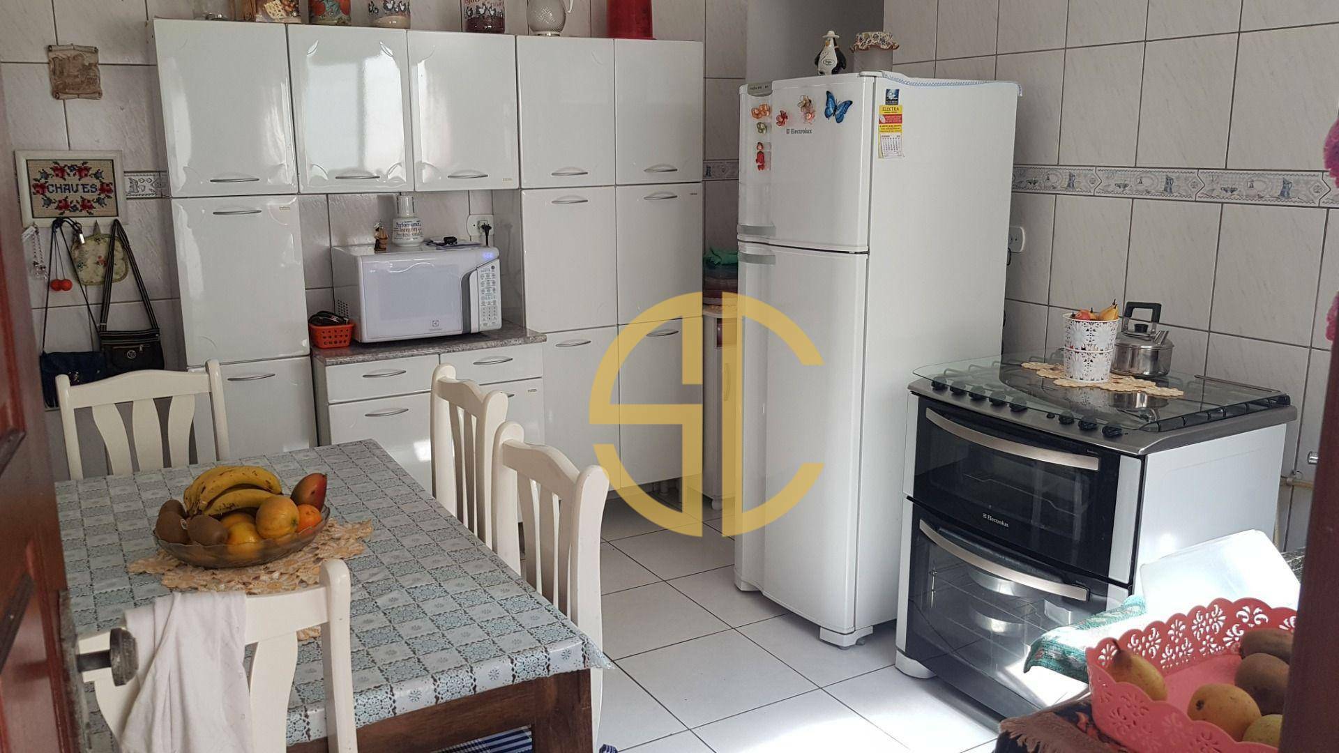 Casa à venda com 2 quartos, 92m² - Foto 7