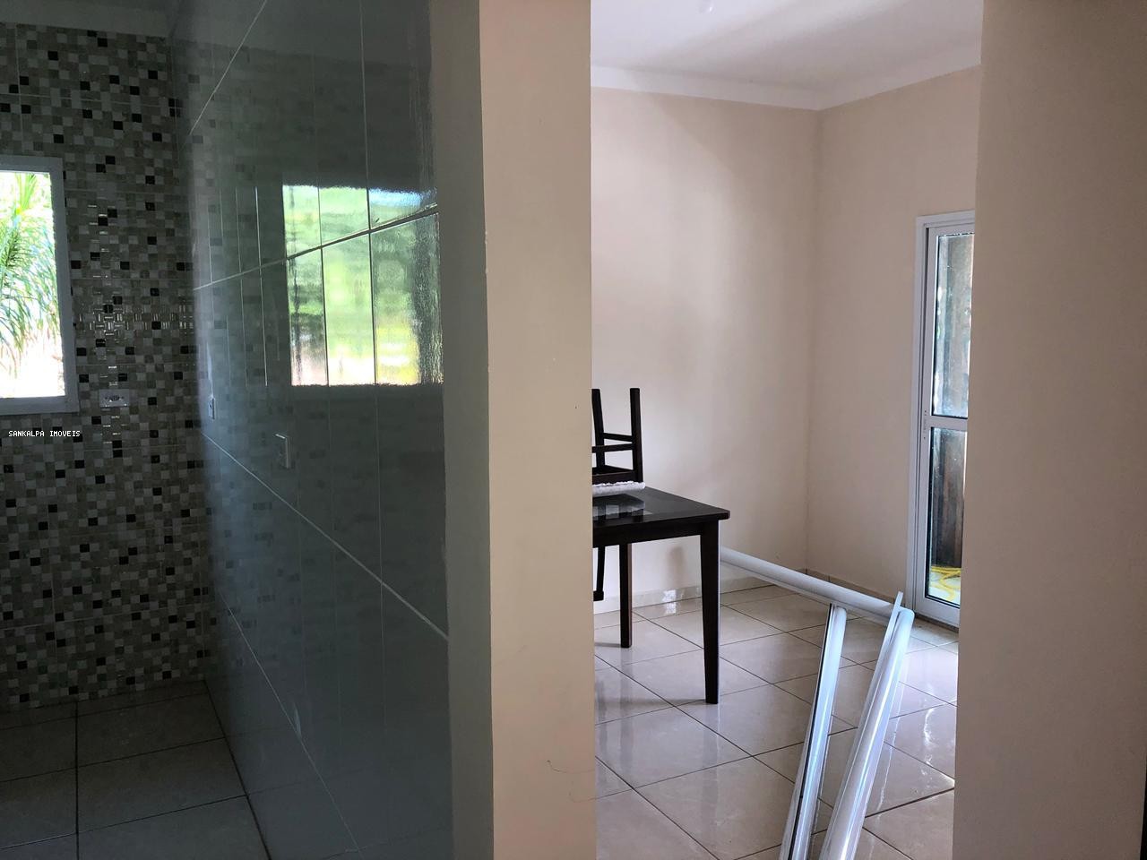 Casa de Condomínio para alugar com 2 quartos, 55m² - Foto 4
