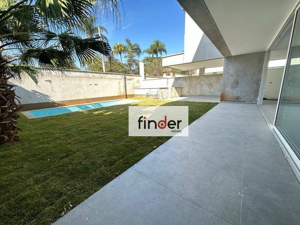 Casa à venda com 4 quartos, 450m² - Foto 15