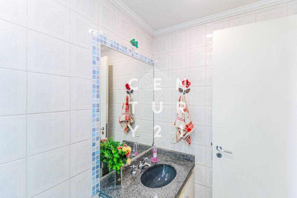 Apartamento à venda com 2 quartos, 70m² - Foto 18