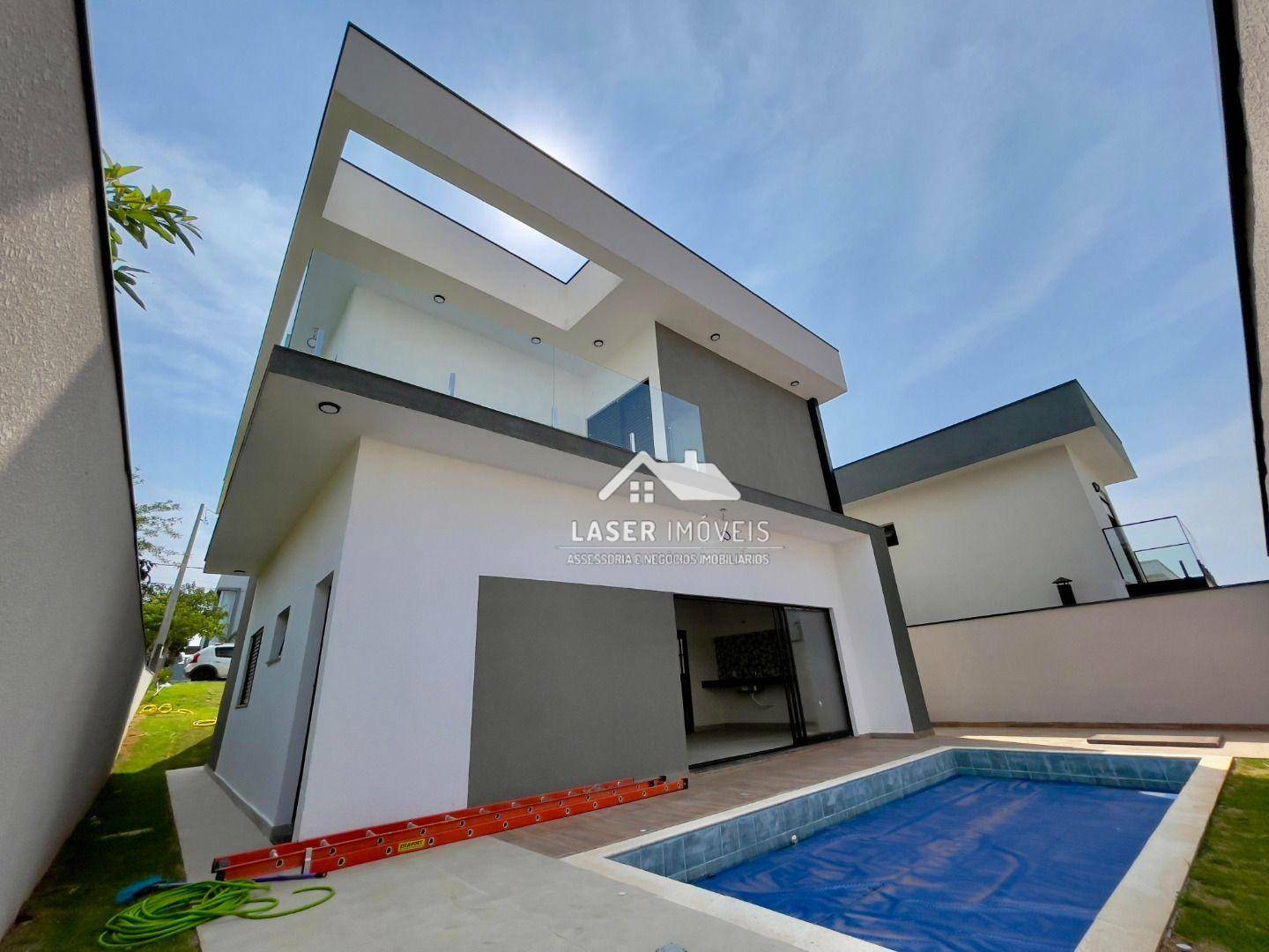 Casa de Condomínio à venda com 4 quartos, 219m² - Foto 2