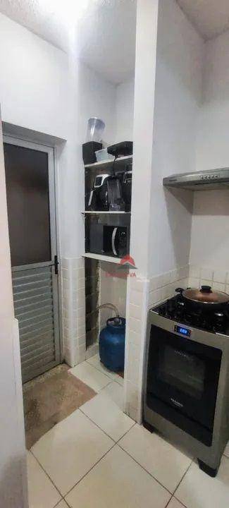 Casa à venda com 2 quartos, 75m² - Foto 11