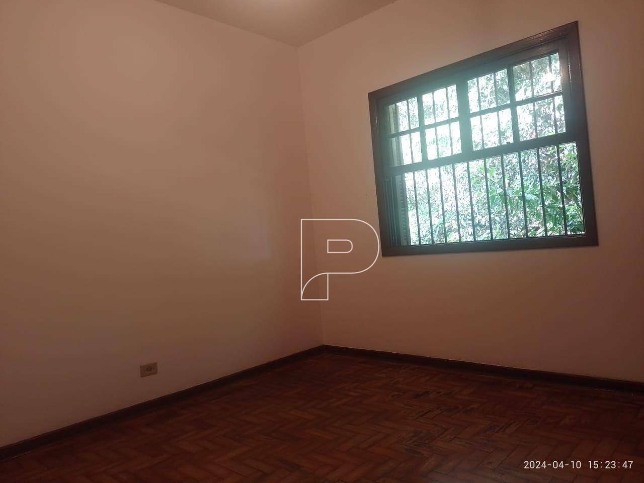 Casa à venda com 3 quartos, 301m² - Foto 7