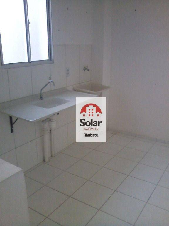 Apartamento à venda com 2 quartos, 46m² - Foto 3