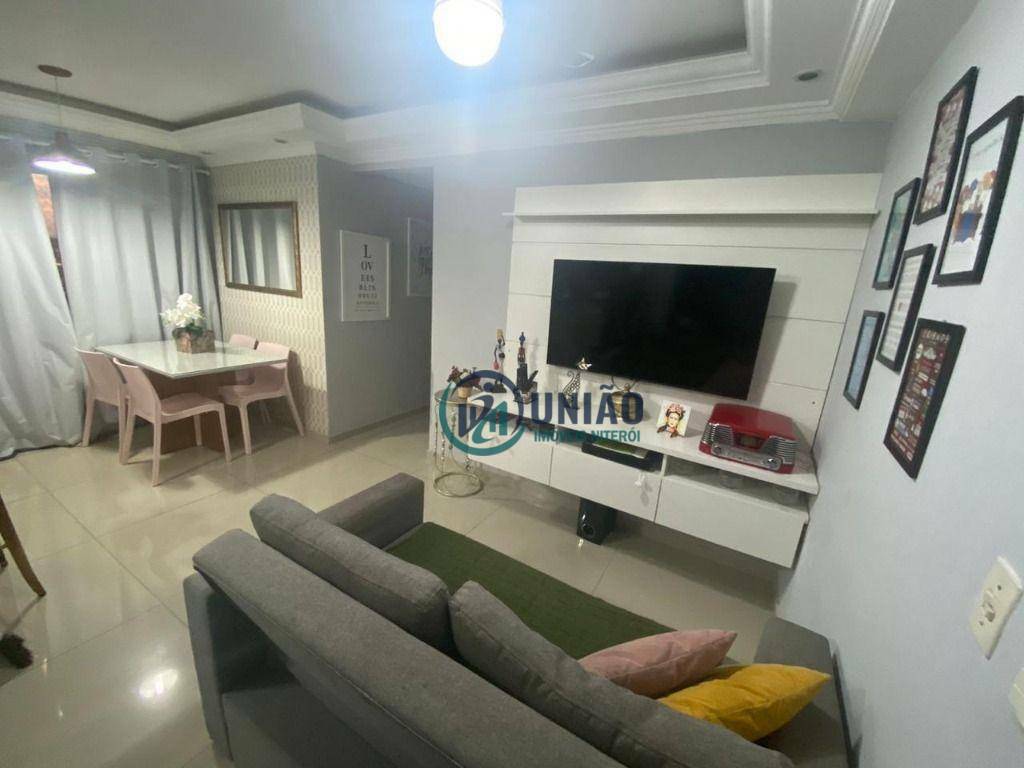 Apartamento à venda com 3 quartos, 82m² - Foto 1