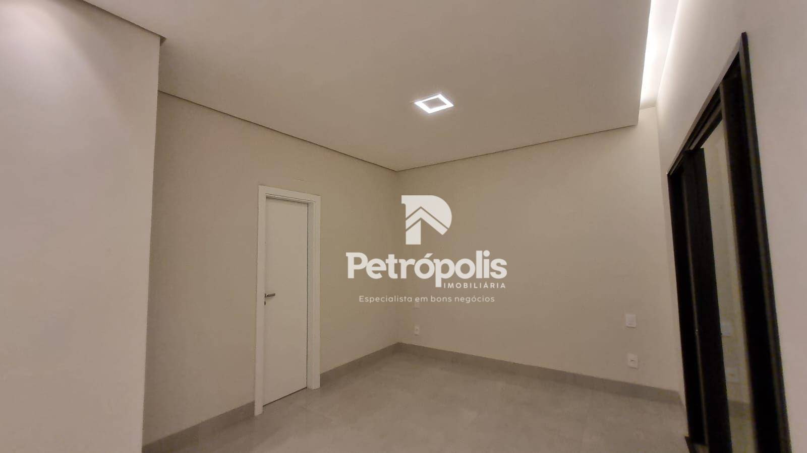 Casa à venda com 3 quartos, 190m² - Foto 14