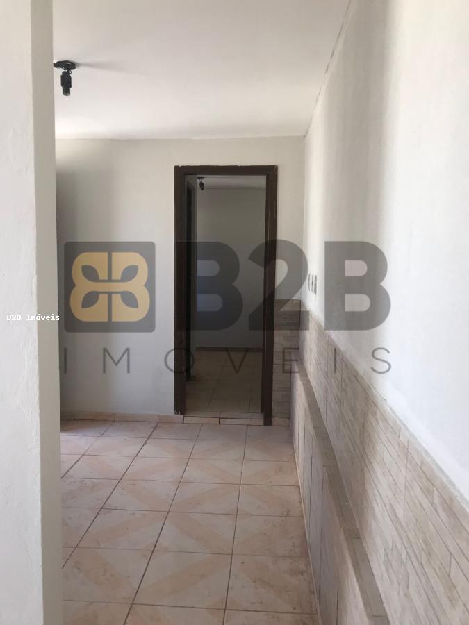 Casa à venda com 2 quartos, 226m² - Foto 17