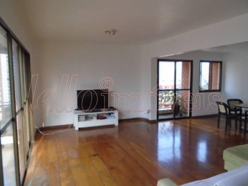 Apartamento para alugar com 4 quartos, 210m² - Foto 14