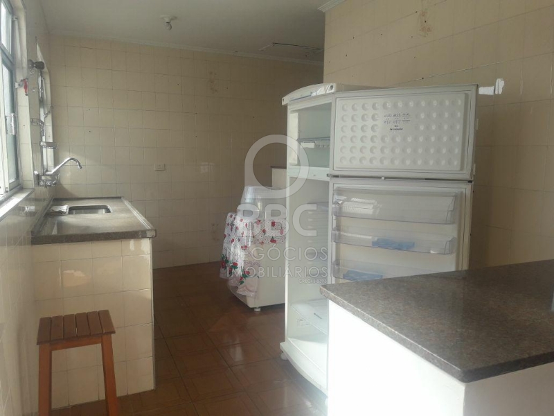 Casa à venda com 2 quartos, 240m² - Foto 13