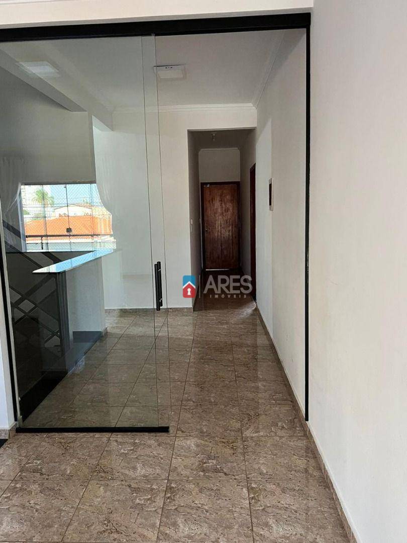 Casa para alugar com 3 quartos, 460m² - Foto 19