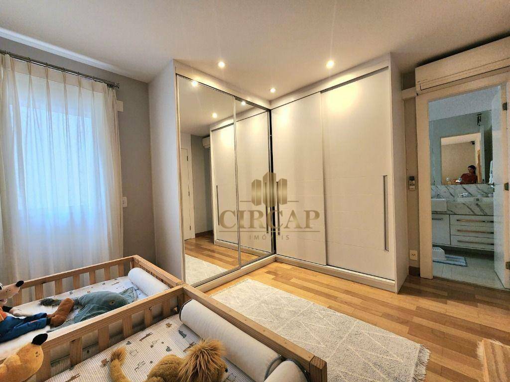 Apartamento à venda com 4 quartos, 278m² - Foto 12