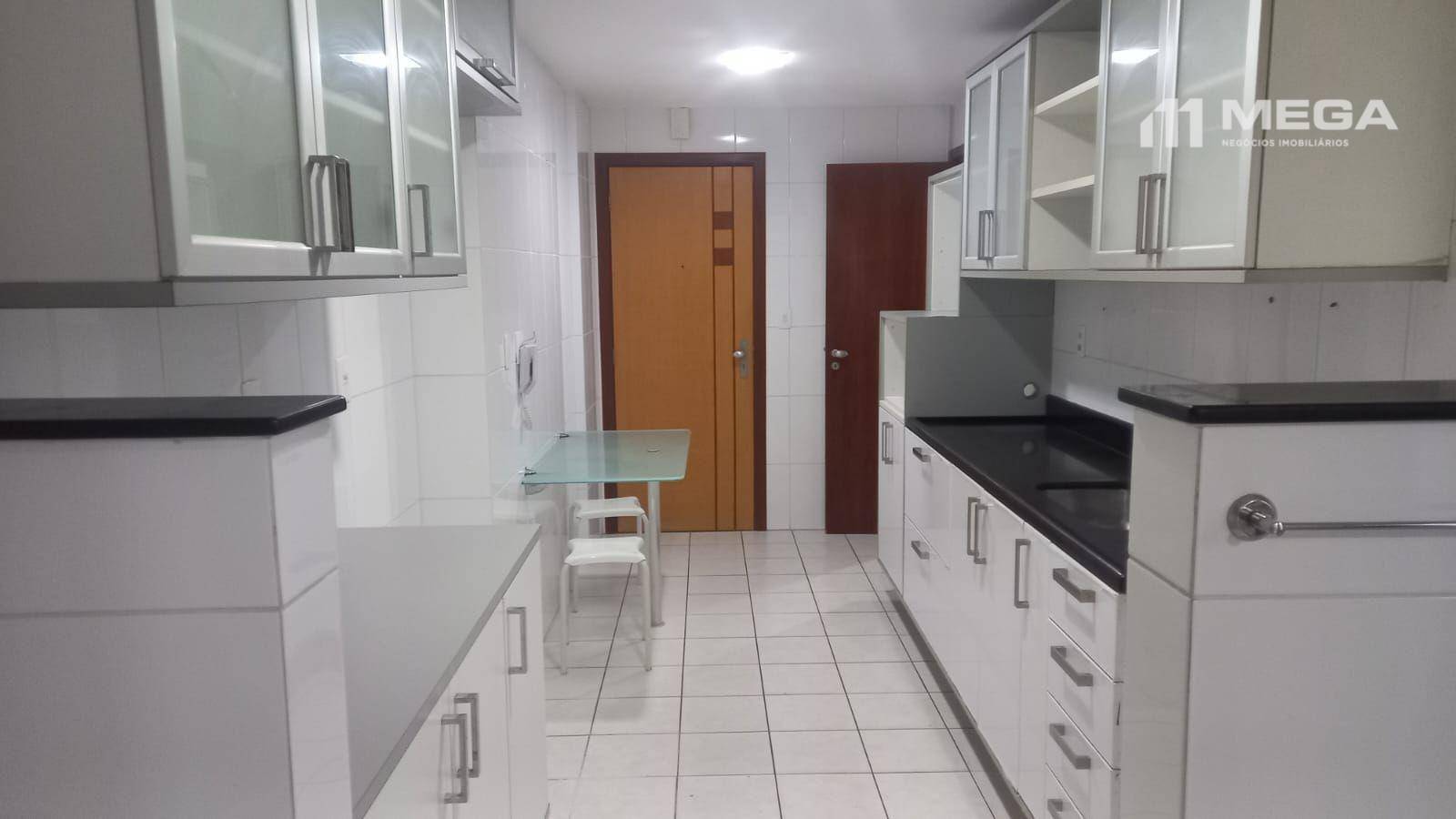 Apartamento à venda com 3 quartos, 130m² - Foto 20