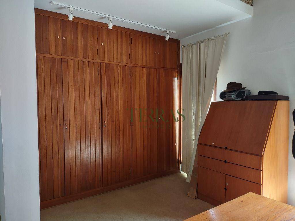 Casa de Condomínio à venda com 6 quartos, 472m² - Foto 11