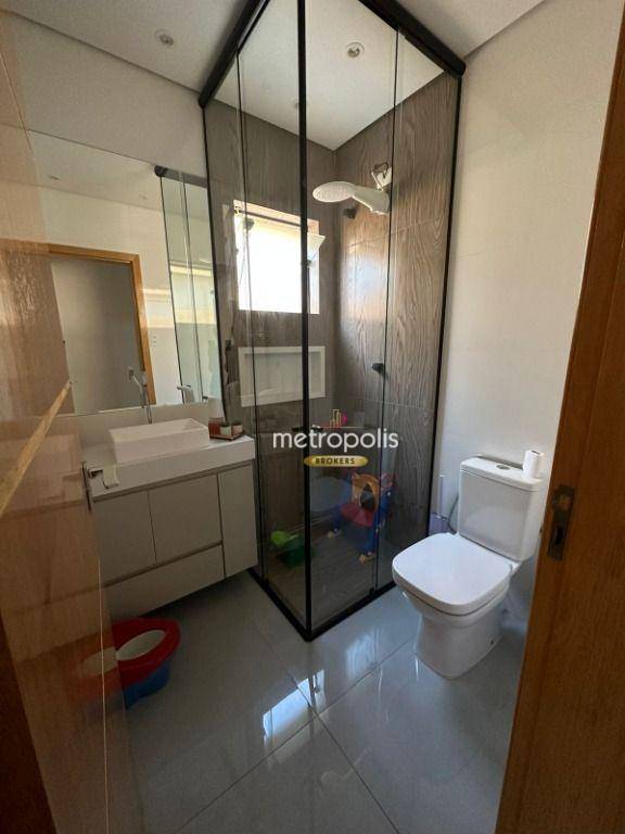 Casa à venda com 2 quartos, 180m² - Foto 11