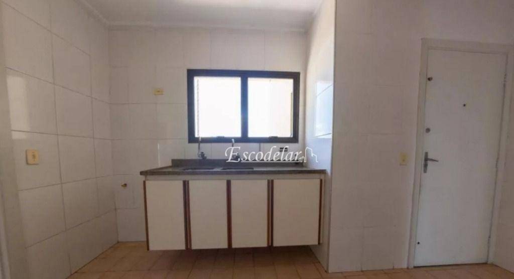 Apartamento à venda com 2 quartos, 104m² - Foto 8