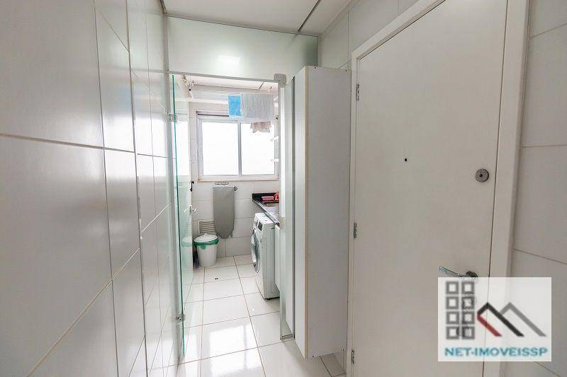 Apartamento à venda com 3 quartos, 202m² - Foto 23