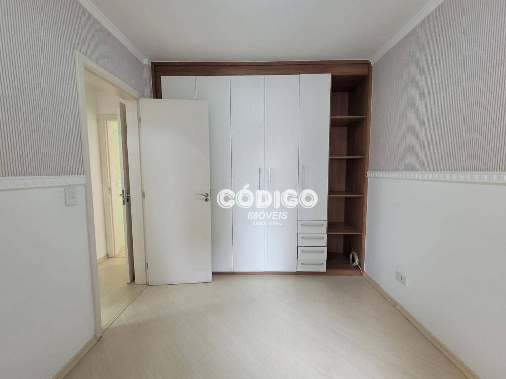 Apartamento à venda com 3 quartos, 97m² - Foto 15