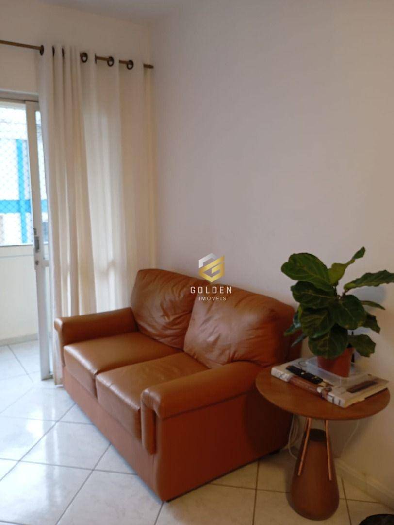 Apartamento à venda com 2 quartos, 72m² - Foto 2