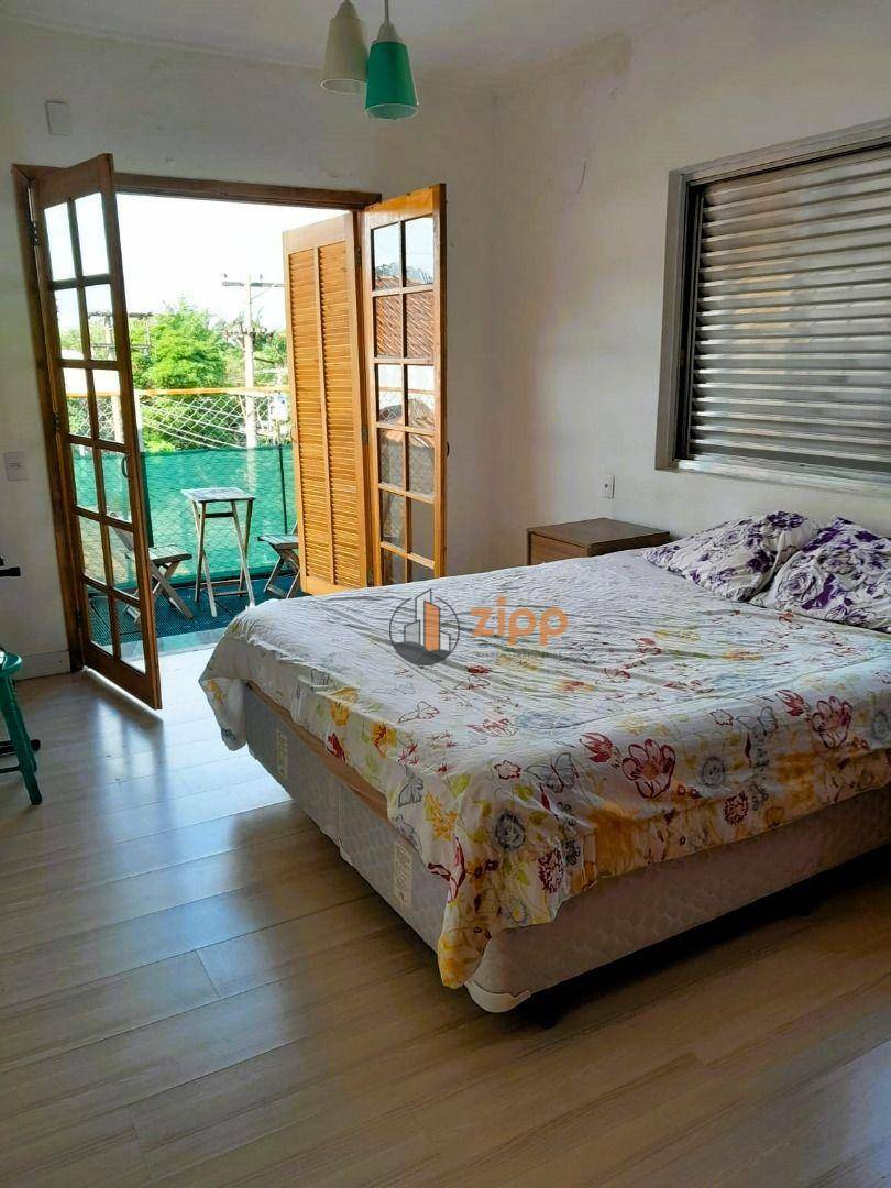 Sobrado à venda com 3 quartos, 300m² - Foto 13