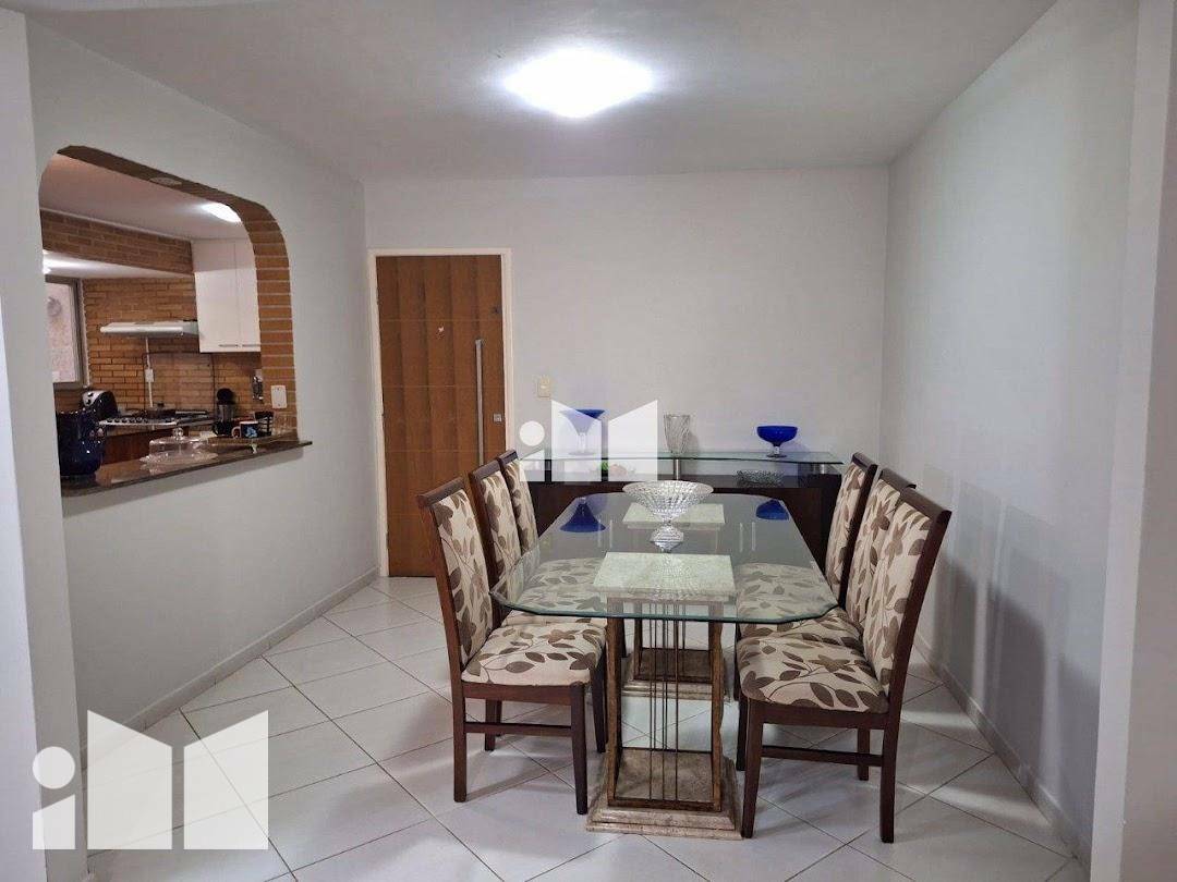 Apartamento à venda com 3 quartos, 158m² - Foto 5