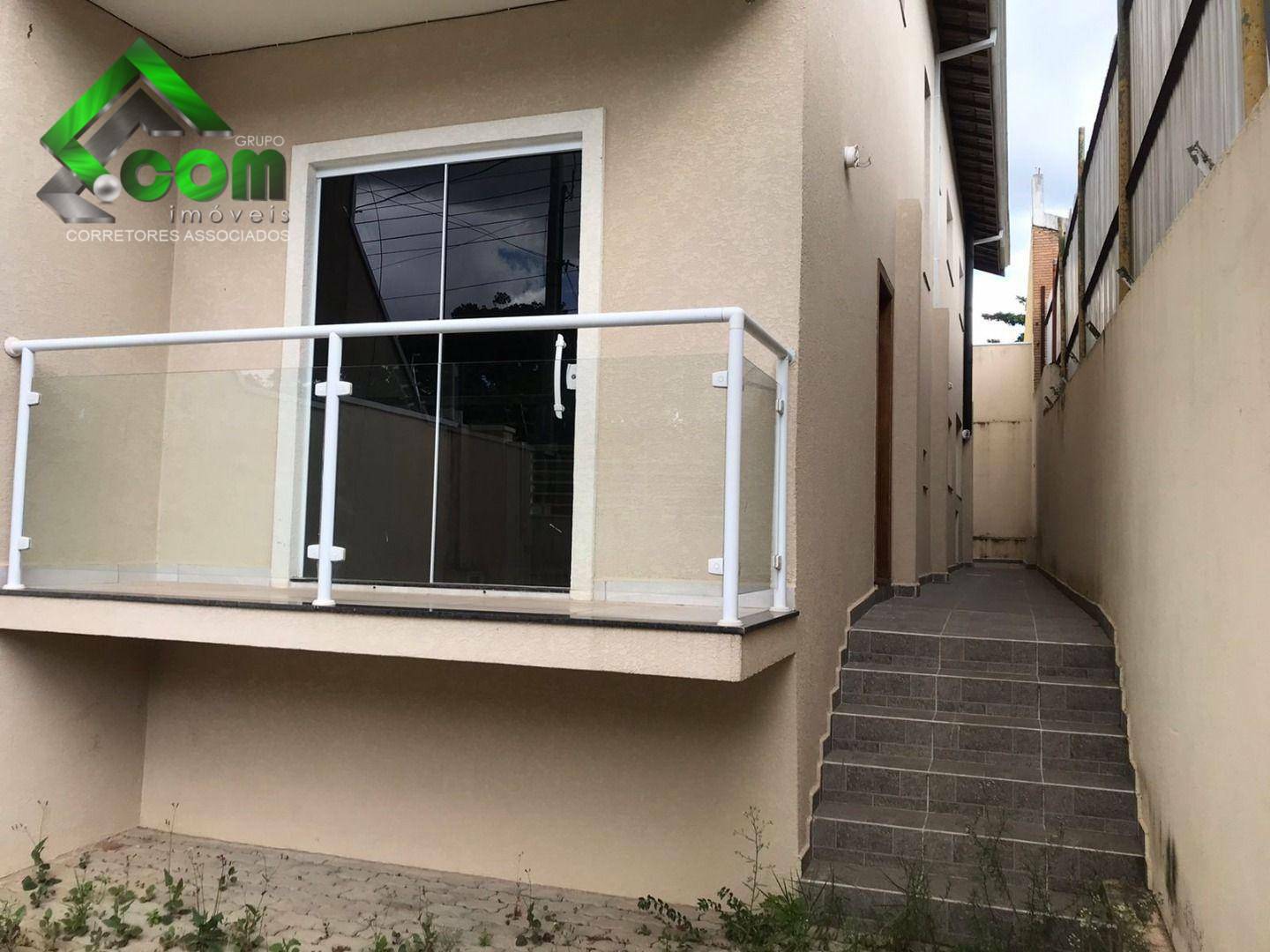 Casa à venda com 3 quartos, 150m² - Foto 2