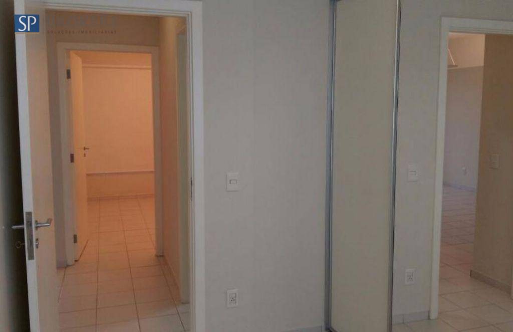 Apartamento à venda com 2 quartos, 60m² - Foto 18