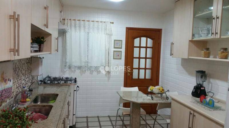 Apartamento à venda com 3 quartos, 215m² - Foto 17