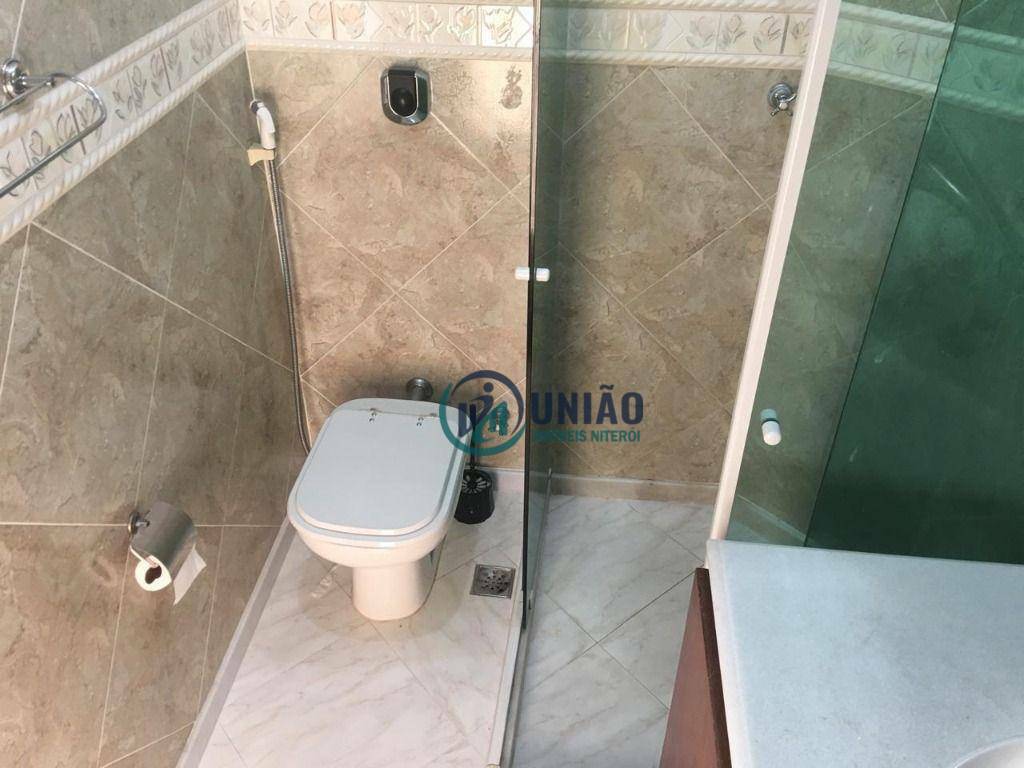 Apartamento à venda com 2 quartos, 62m² - Foto 12