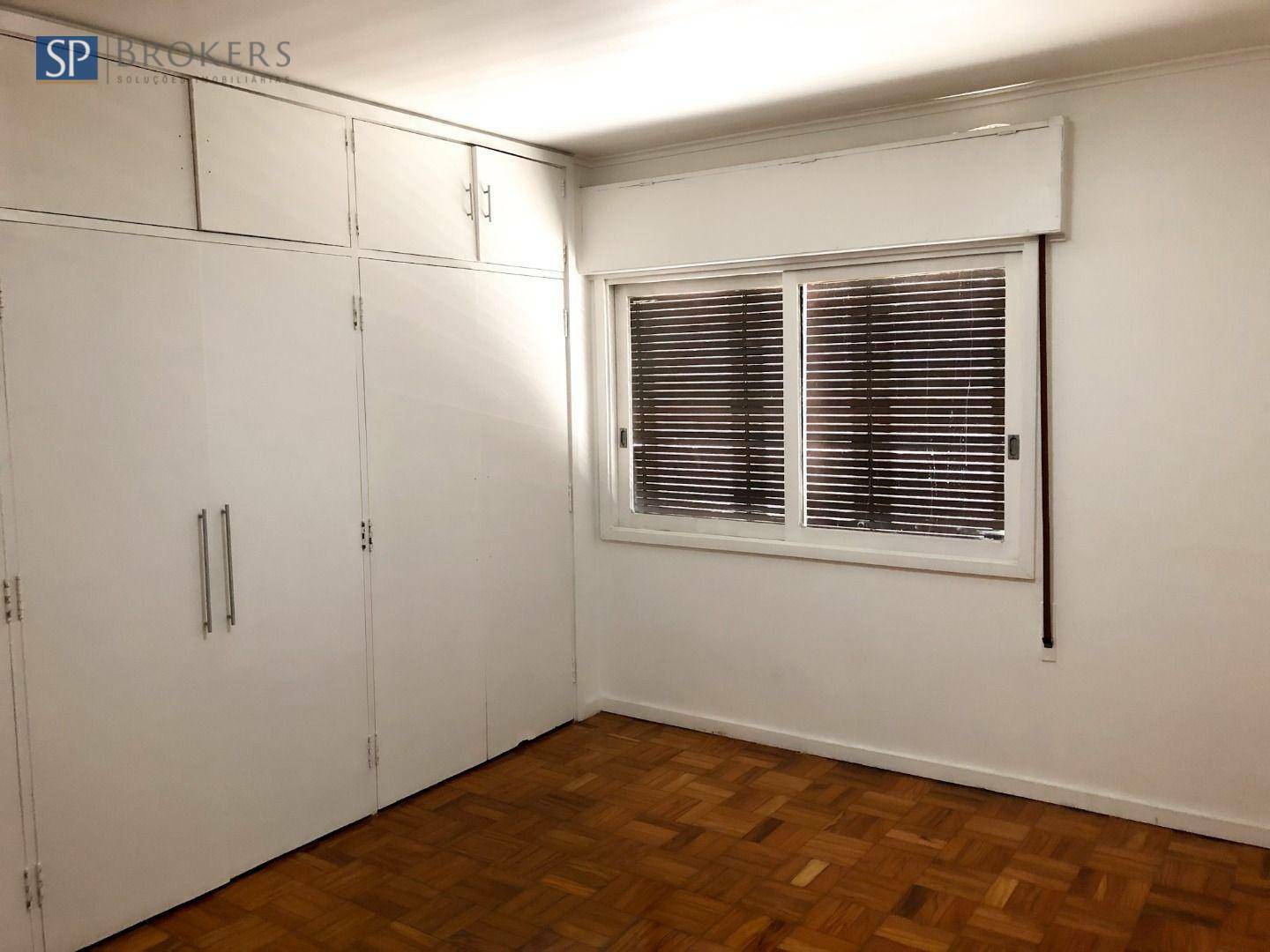 Apartamento para alugar com 3 quartos, 238m² - Foto 35