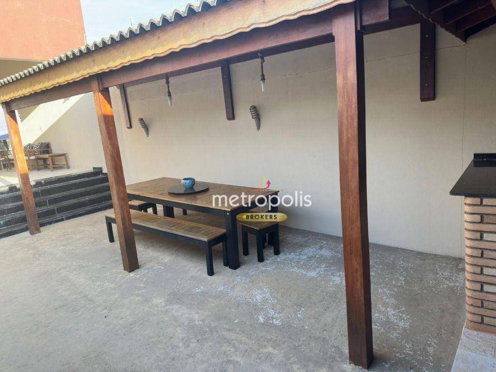 Sobrado à venda com 4 quartos, 350m² - Foto 19