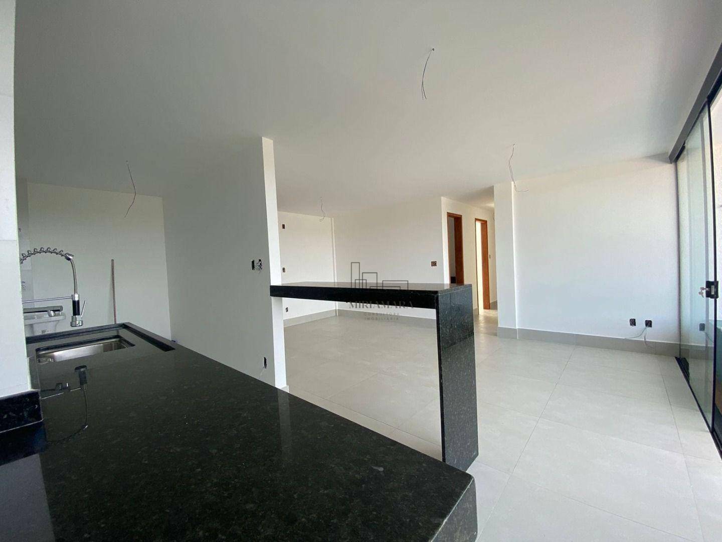 Apartamento à venda com 3 quartos, 94m² - Foto 9