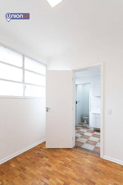 Apartamento à venda com 3 quartos, 137m² - Foto 13