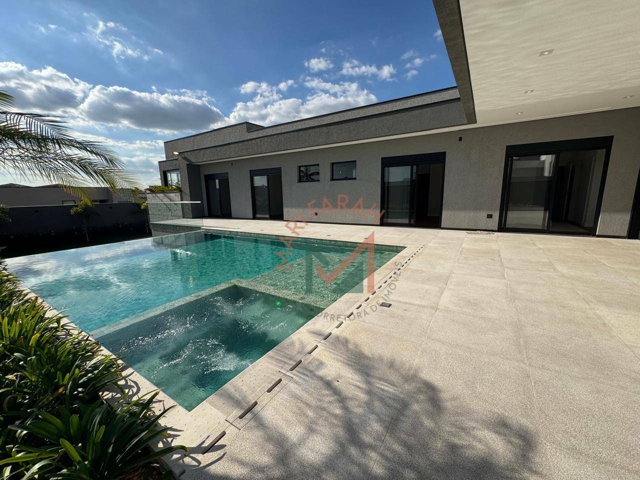 Casa de Condomínio à venda com 4 quartos, 566m² - Foto 60