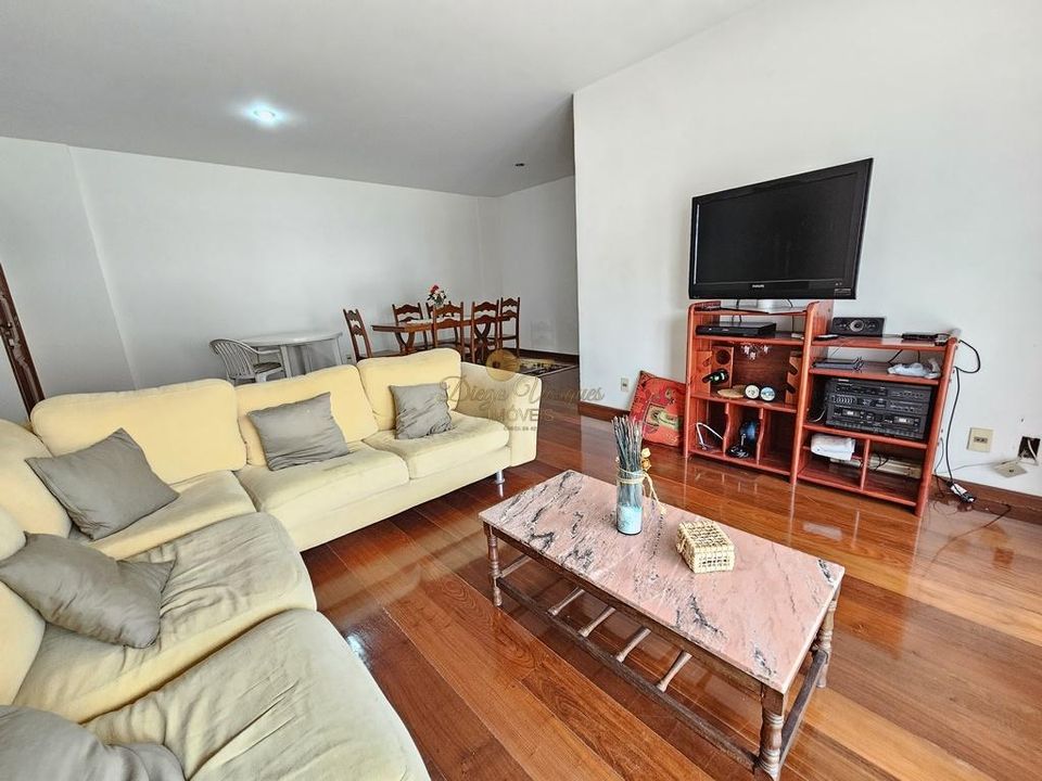 Apartamento à venda com 3 quartos, 145m² - Foto 3