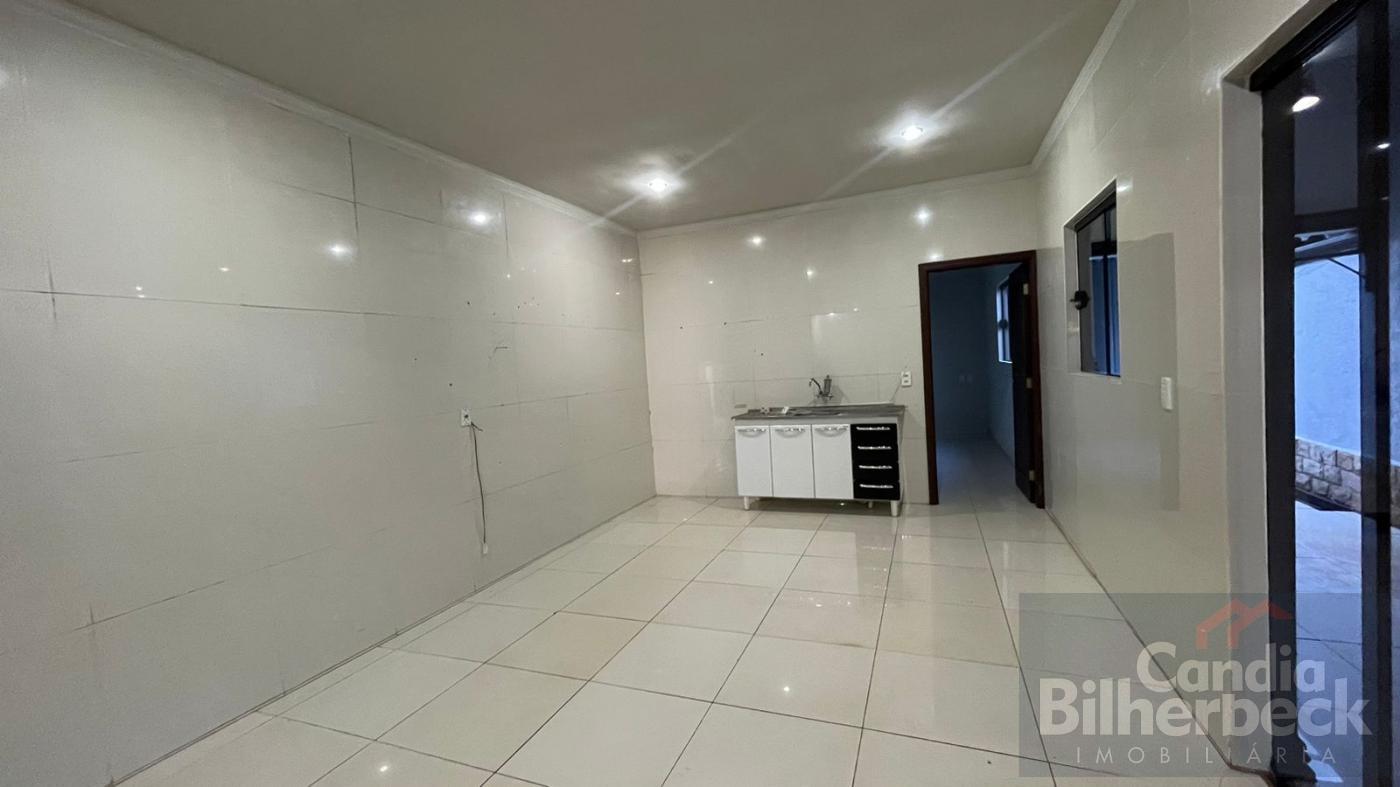 Casa à venda com 2 quartos, 336m² - Foto 5