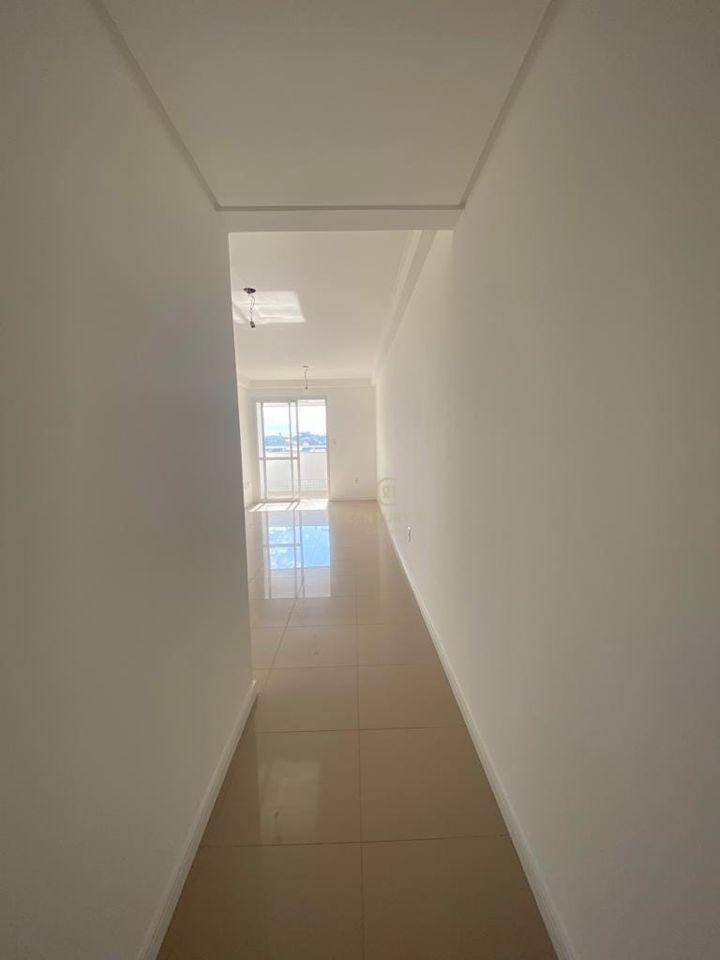 Apartamento à venda com 3 quartos, 107m² - Foto 5