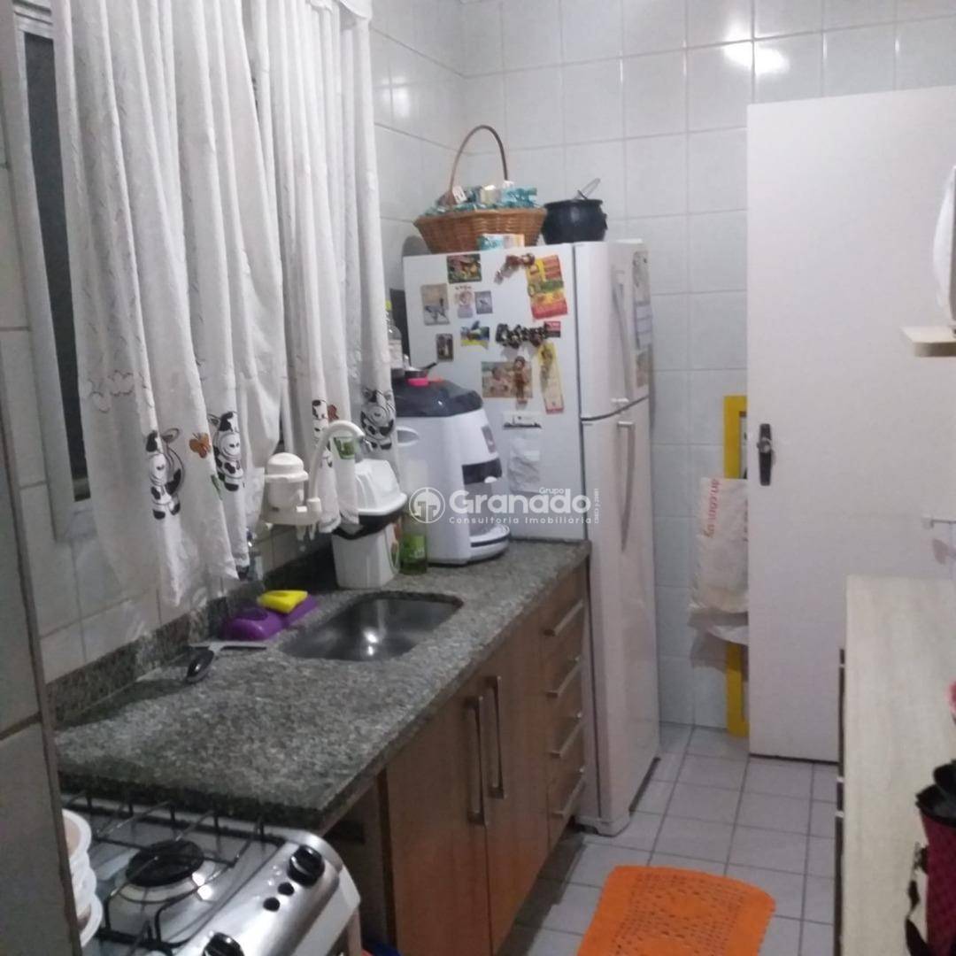 Apartamento à venda com 2 quartos, 56m² - Foto 7