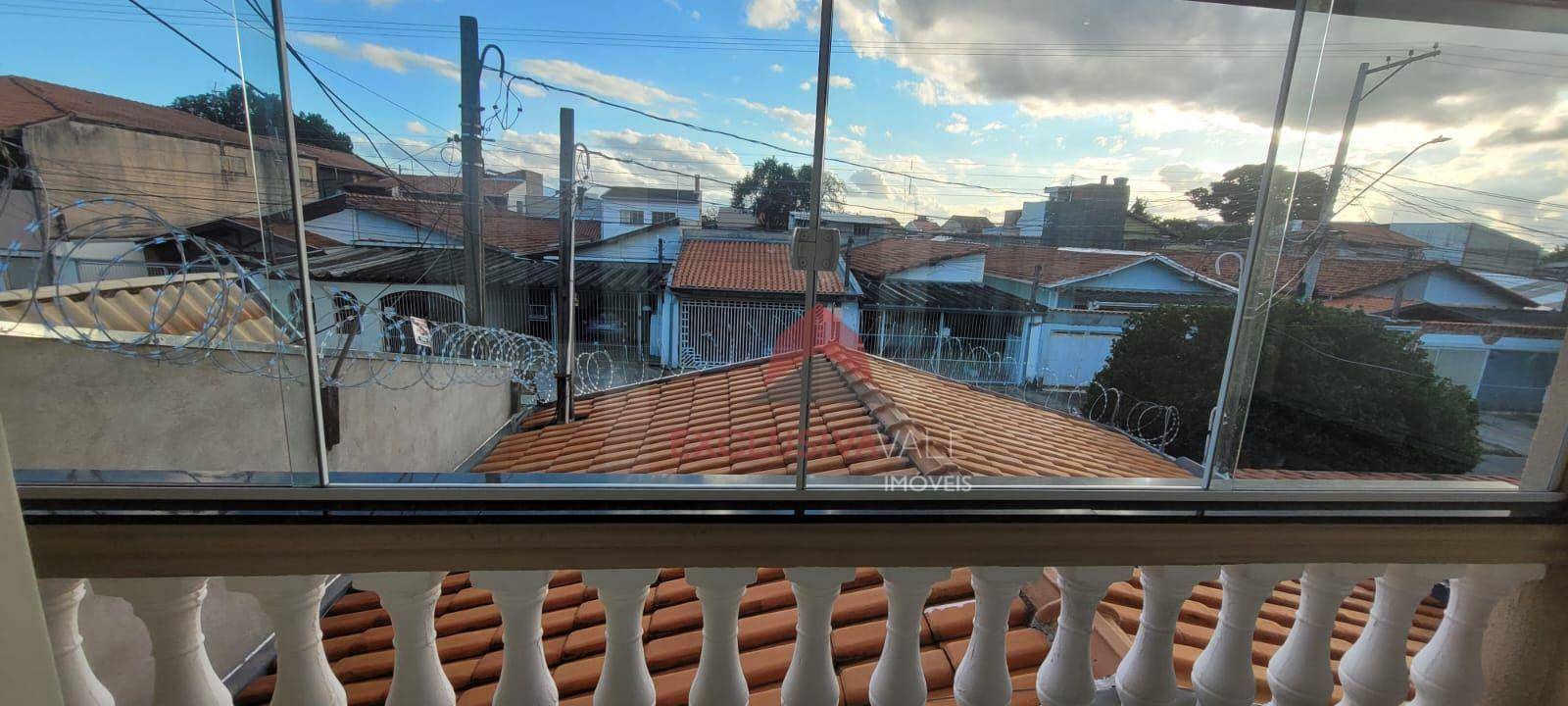 Casa à venda com 4 quartos, 180m² - Foto 7