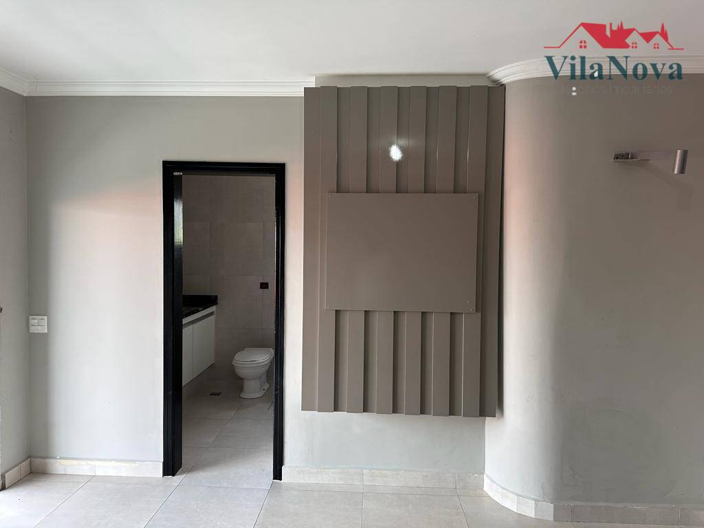 Casa à venda com 3 quartos, 295m² - Foto 4