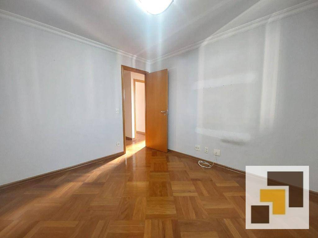 Apartamento à venda com 4 quartos, 172m² - Foto 19